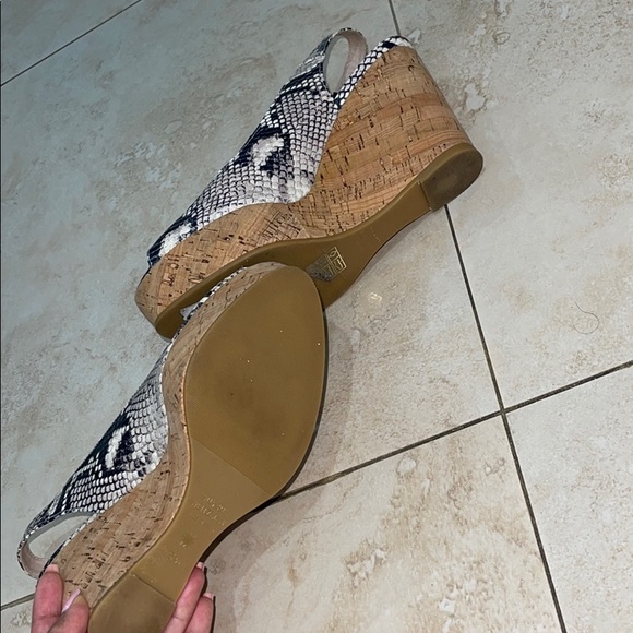 Stuart Weitzman Snake Print Slingback Wedges - Picture 6 of 13